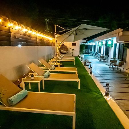 Anika Boutique Suites Coco Extérieur photo