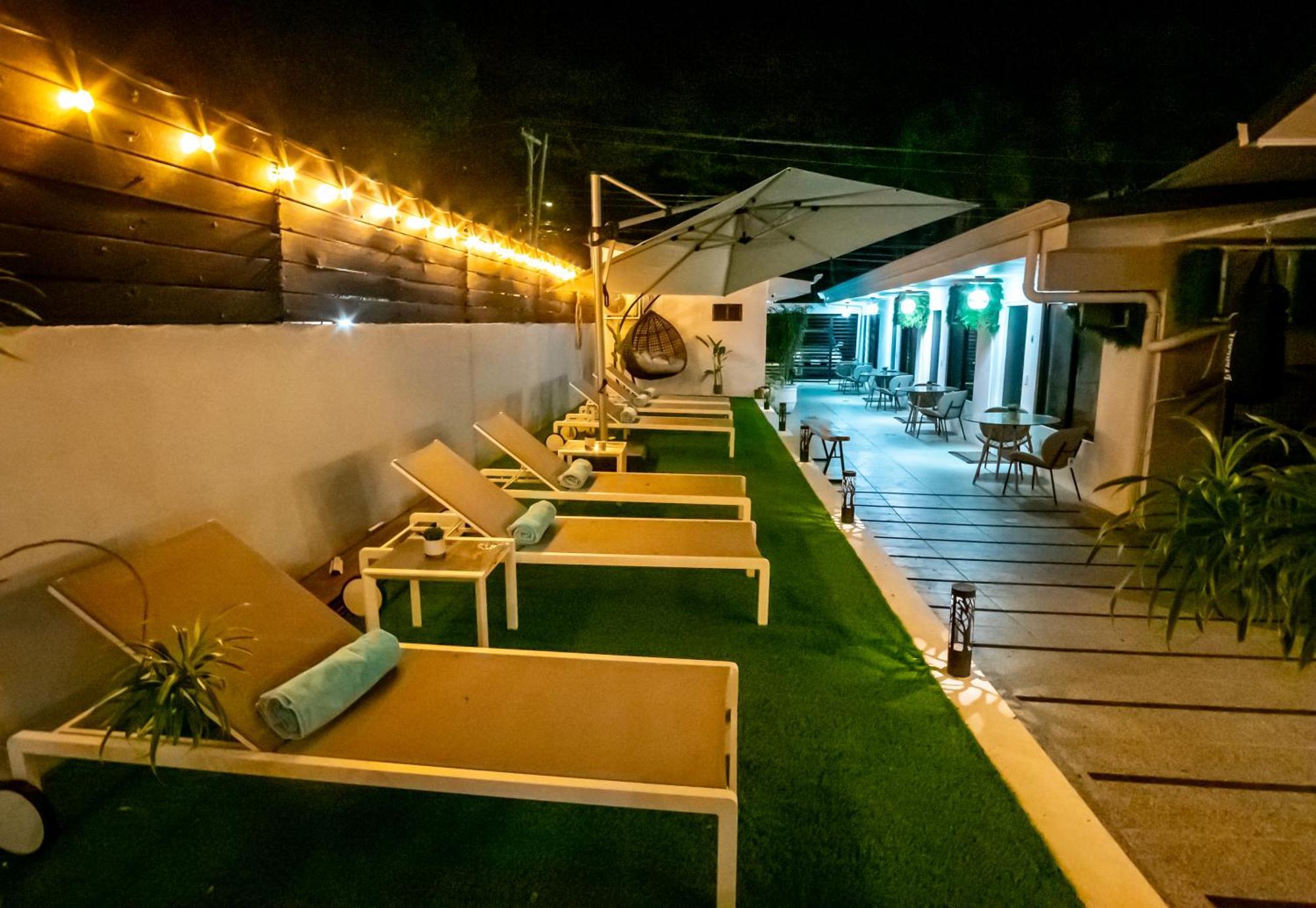 Anika Boutique Suites Coco Extérieur photo